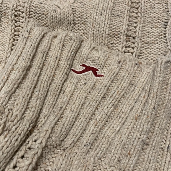 Hollister large oversized short sleeve knit sweater - Picture 5 of 6